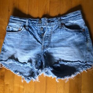 Levi’s 501 High Rose Denim Shorts